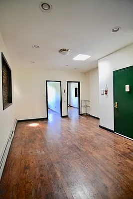 Rented by Rental Solutions Inc | media 6