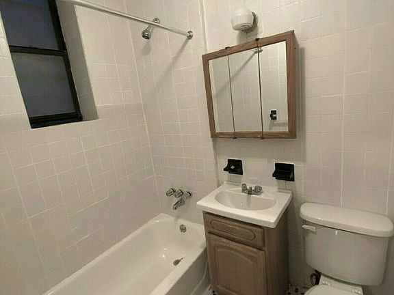 5th image of 440 E 75th St #6
