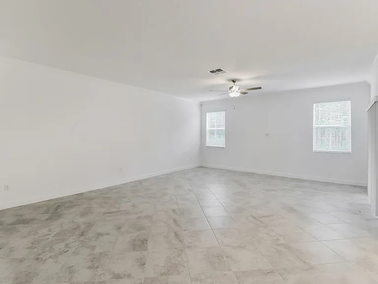 17492 Radiant Shine Way — Photo 6