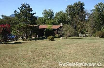 Double-Wide : 3 bedrooms, 2 baths