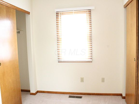 5th image of 3756 Baybridge Ln #4-1
