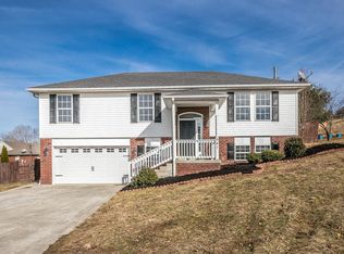 941 Misty Dr, Berea, KY 40403