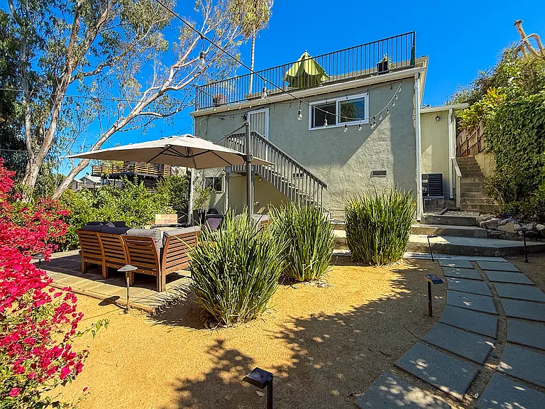 6255 1/2 Saylin Ln — Photo 30