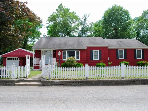 5 Leedburg St, Chelmsford, MA 01824