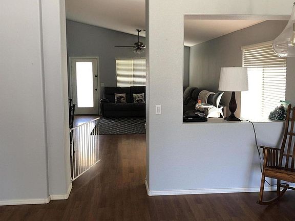 3rd image of 7913 W Deanna Dr