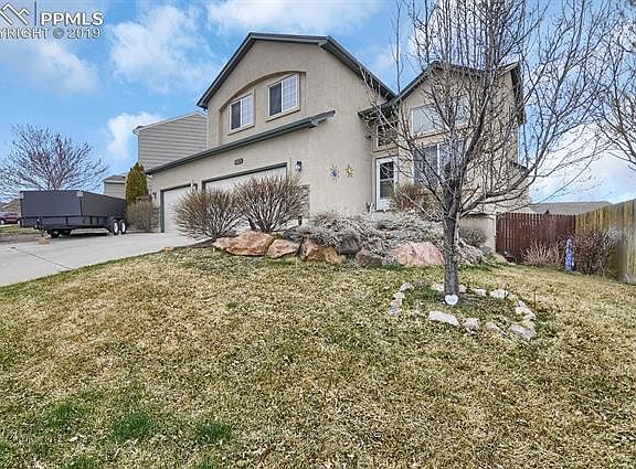 3rd image of 4921 Dunecrest Dr