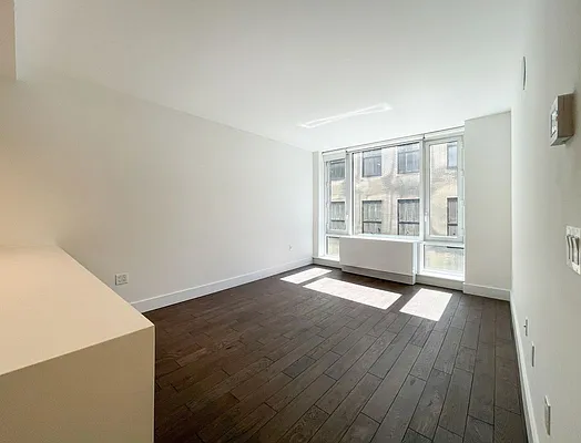 Rented by Kahen Properties | media 20