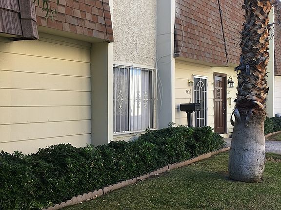 2nd image of 3676 S Garden Dr