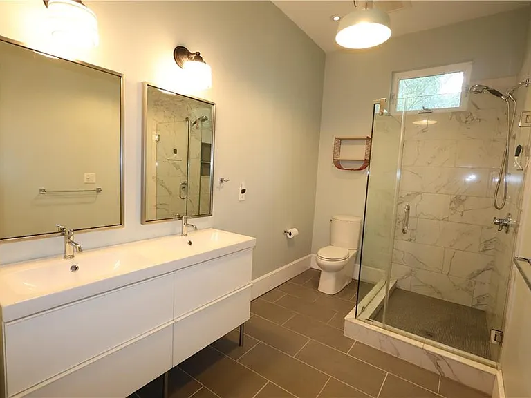 405 Oakdale Rd NE — Photo 33