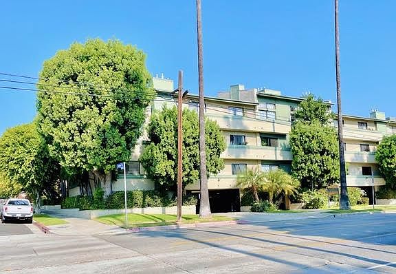 2nd image of 7777 Hollywood Blvd APT 110