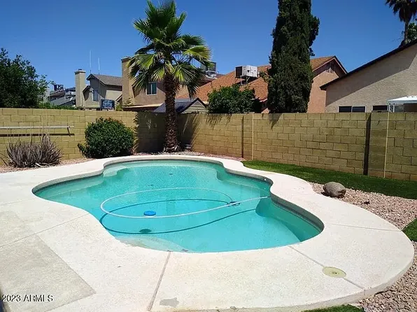 7610 W Ironwood Dr, Peoria, AZ 85345
