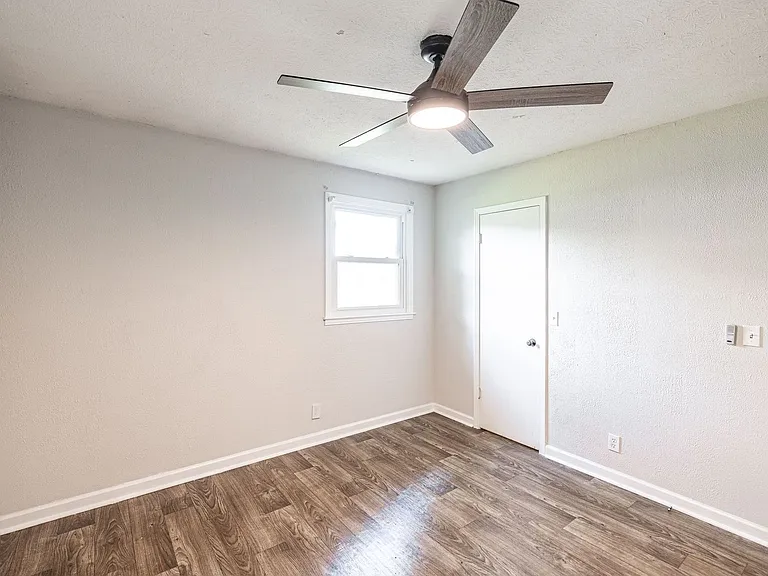 127A Susan Dr #127-B — Photo 19