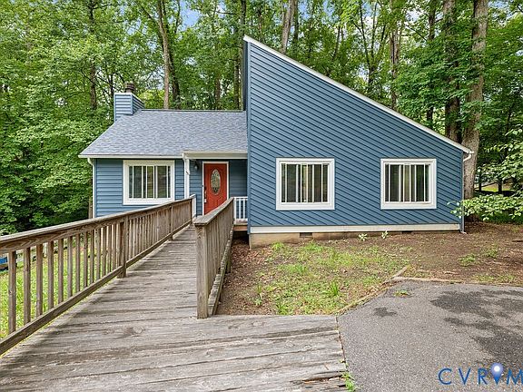2nd image of 1518 Porters Mill Ct
