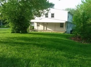 301 E 1st St, Silver Grove, KY 41085