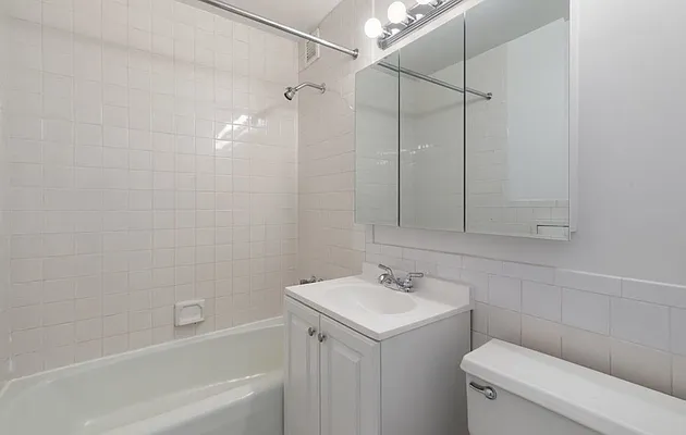 Rented by Compass | media 3