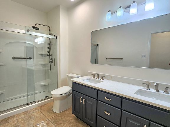 5th image of 10 Palo Duro Ct