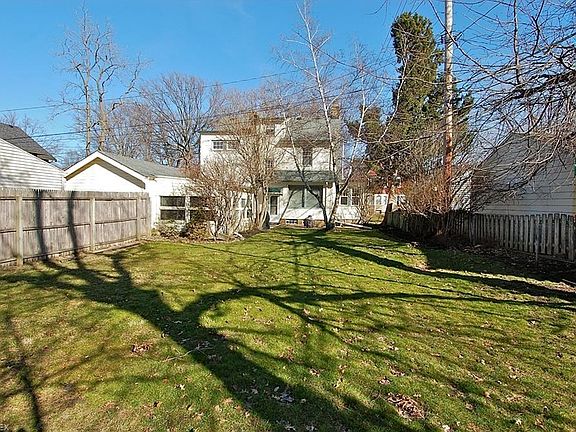 4th image of 1134 Brockley Ave