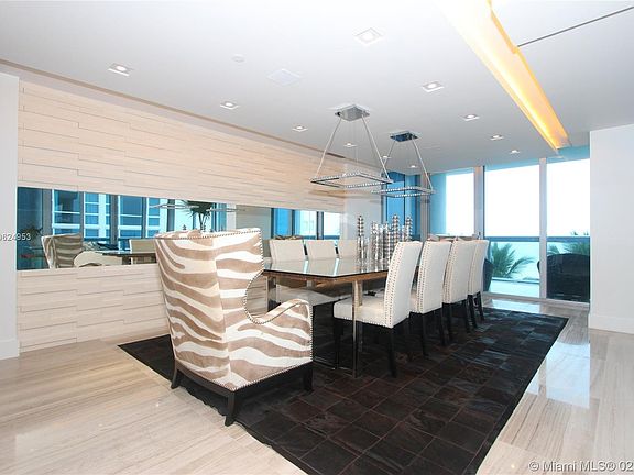 4th image of 6899 Collins Ave Unit 405