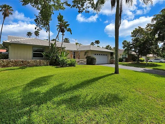 2nd image of 8939 NW 1st St