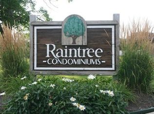 451 Raintree Ct UNIT 2A, Glen Ellyn, IL