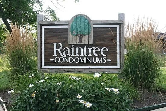 451 Raintree Ct Unit 2A photo 1