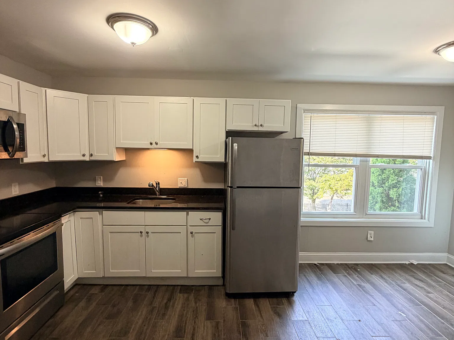 1 bed, $1,400 — Photo 4
