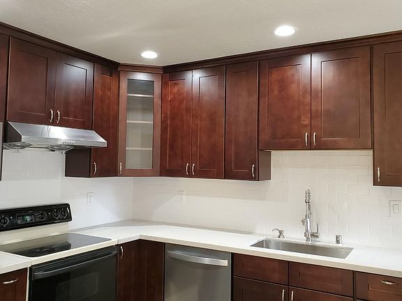 3rd image of 1055 N Capitol Ave APT 130
