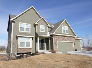 23622 W 92nd Ter, Lenexa, KS 66227