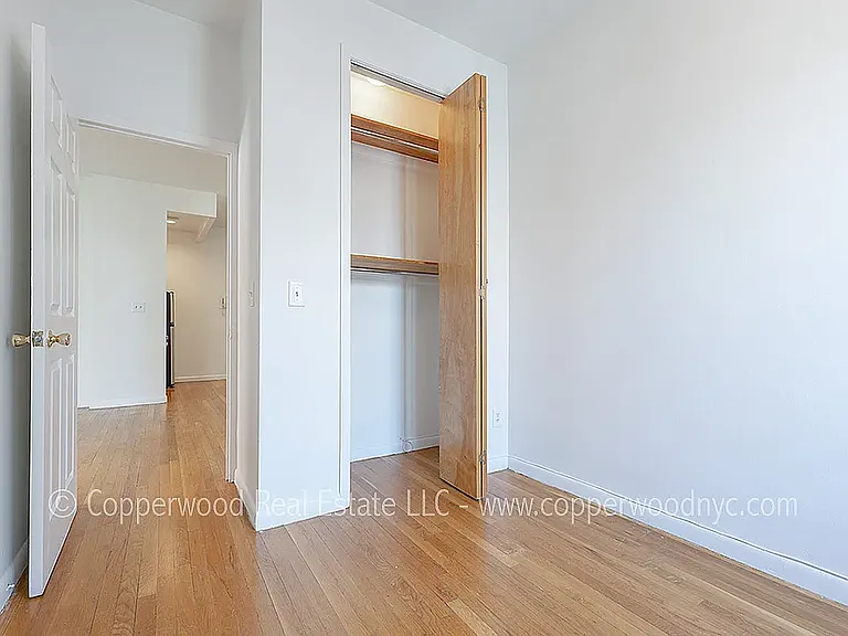 315 E 84th St #30 — Photo 6
