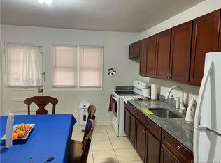 184 Cherry Hill Dr UNIT 2B, Bridgeport, CT 06606