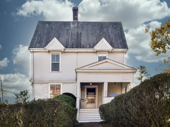 36 Dennison Ave, Framingham, MA 01702