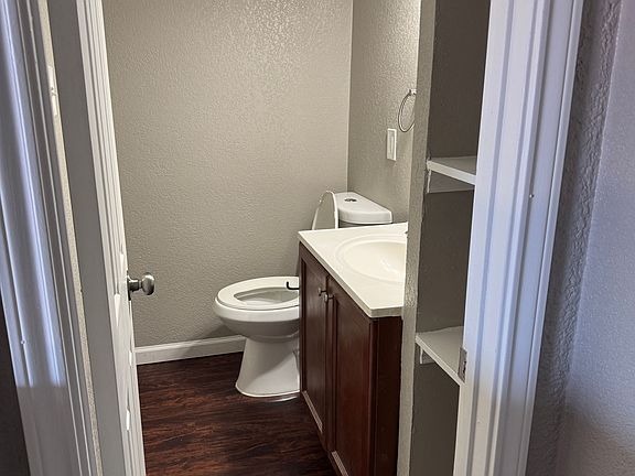 4th image of 357 NW Newton Dr #24