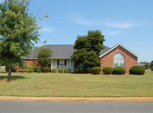 112 Pioneer Trl, Warner Robins, GA 31088