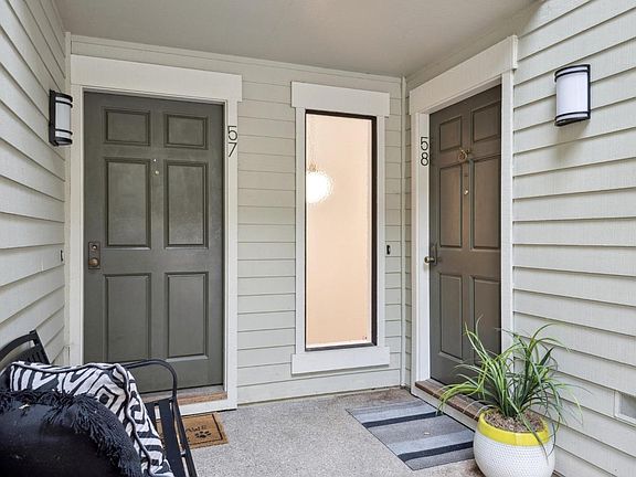 3rd image of 58 Eucalyptus Knoll Street