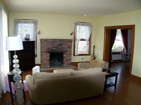 Spacious Great Room