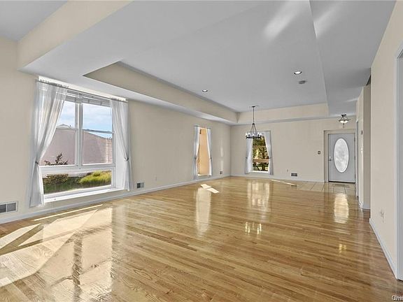 5th image of 117 Sandpiper Ln #138