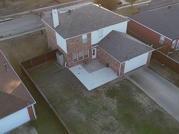 3rd image of 829 John Peter Way