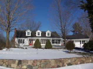 4129 66th St, Holland, MI 49423