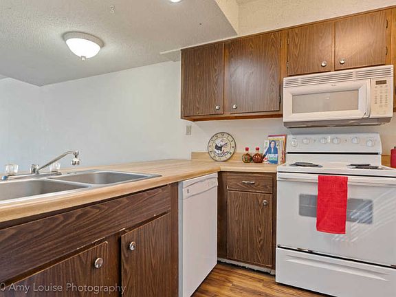 2nd image of 354 Billfish Ave Unit 208