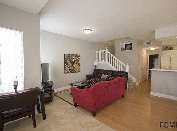 5th image of 100 Palm Harbor Pkwy APT 8