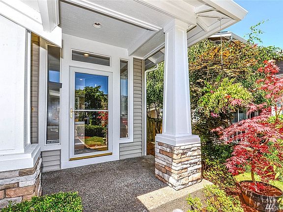 5th image of 12618 67th Ave SE