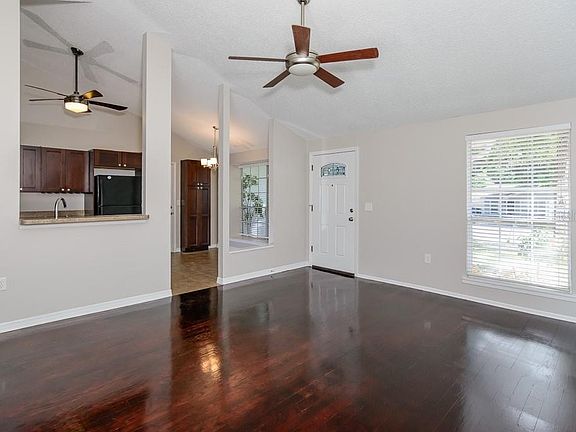 5th image of 2758 Cactus Hill Pl