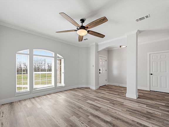 5th image of 867 Durning Rd