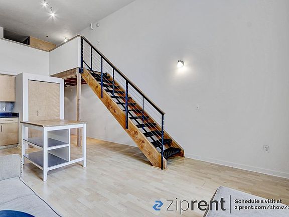 3rd image of 175 Bluxome St Unit 221