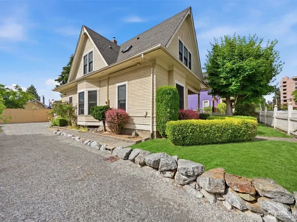2415 F Street, Bellingham, WA 98225