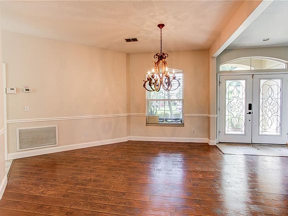 2nd image of 9525 Old Cypress Ct