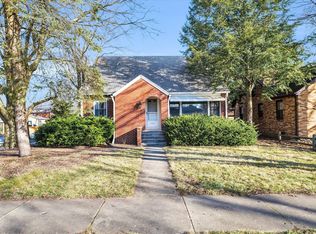 1110 W Healey St, Champaign, IL 61821