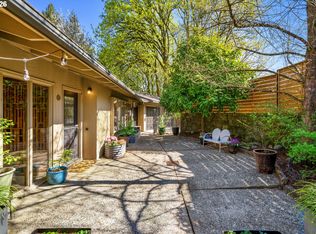 2637 SW Patton Ct, Portland, OR 97201