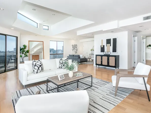 121 S Canon Dr Unit 402, Beverly Hills, CA 90212