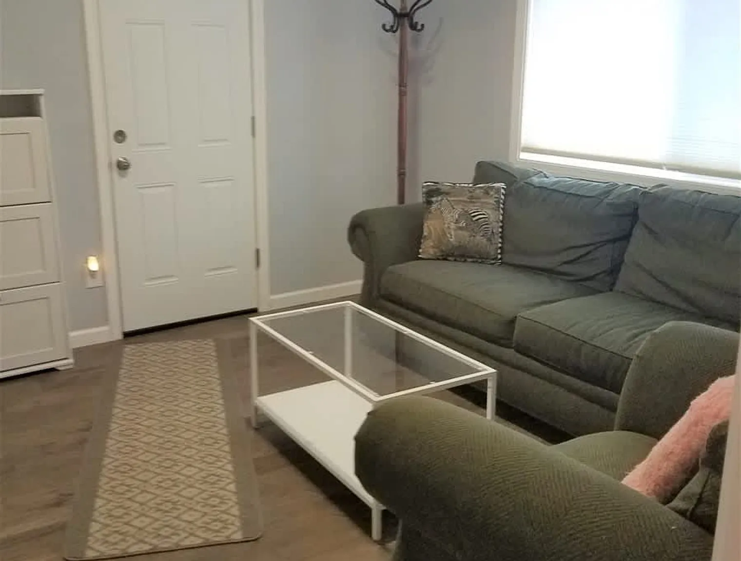 3 bed, 2.0 bath, 2497 sqft, $5,551 — Photo 4